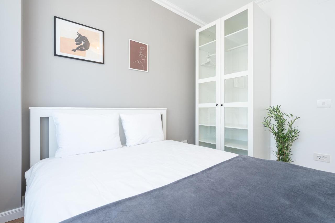 Apartamento Brioni Flat Oradea Exterior foto